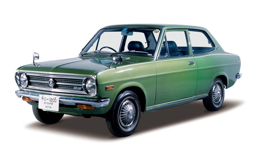 Dvoudveřový sedan Datsun Sunny 1200 GL se vyráběl v letech 1970 až 1973.