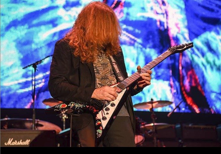 Frontman Megadeth Dave Mustaine oznámil, že má rakovinu.