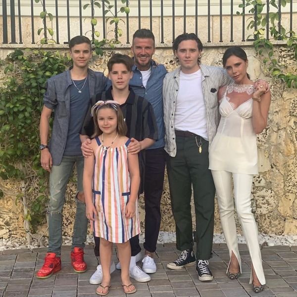 Po 20 letech jsou Beckhamovi velká a šťastná rodina.