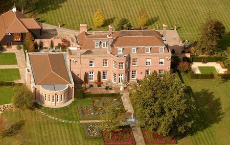 »Beckingham Palace« je na prodej za 530 milionů.