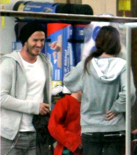 Flirtoval Beckham s neznámou slečnou?