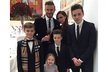 Rodinka pohromadě. Beckhamovi vyrazili na společenskou akci.
