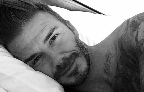 David Beckham: Děkuji rodičům, kadeřníkovi,  stylistovi a Photoshopu