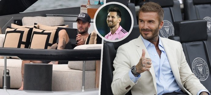 Něco nového o Leovi? David Beckham, majitel Interu Miami, projíždí na tabletu internetové titulky.