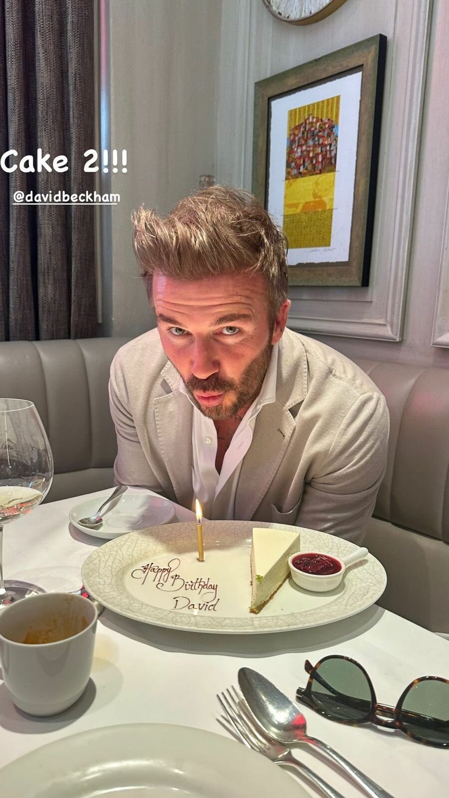 David Beckham oslavil 48. narozeniny.