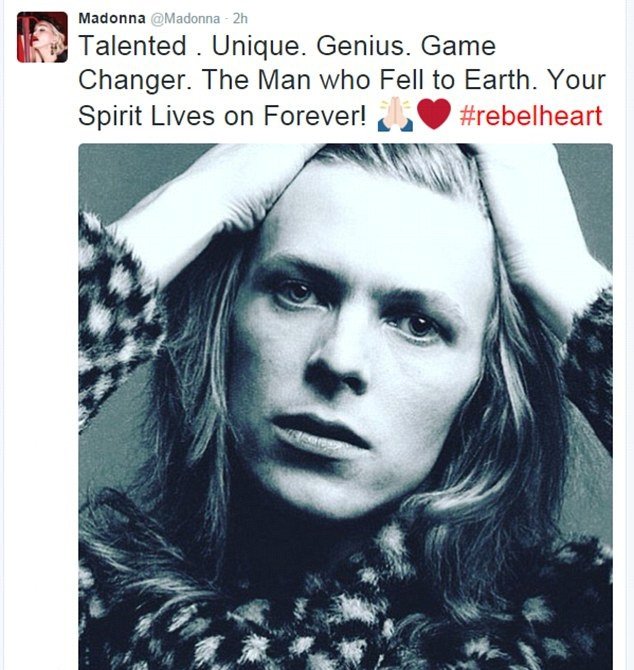 Madonna o Bowiem psala na sociálních sítích.