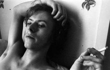 Zhýralý život Davida Bowieho (†69): Drogy a orgie doma na »hřišti«!
