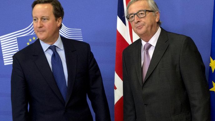 David Cameron a Jean-Claude Juncker po jednání