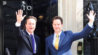 Bývalý britský vicepremiér Clegg nastupuje do Facebooku, řešit bude globální strategie
