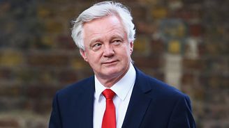 Ministr pro brexit Davis: Británie opustí EU zhruba v prosinci 2018