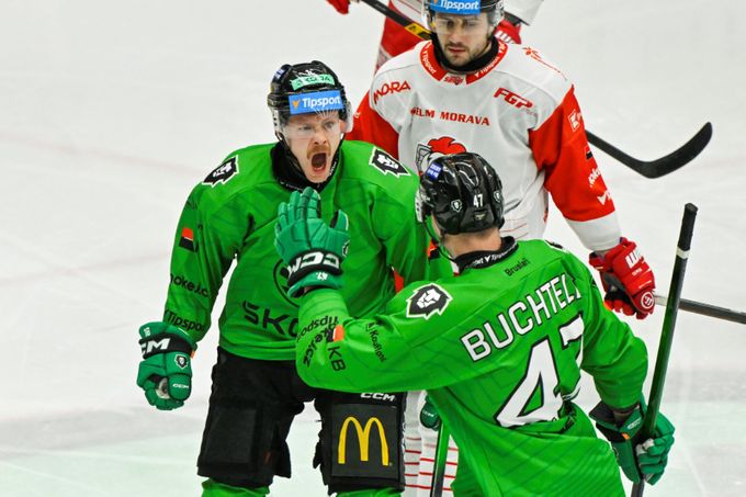 ONLINE: Boleslav otáčí při premiéře Hořavy, Liberec vede nad Spartou. Kladno - Třinec 2:2 ONLINE: Boleslav otáčí při premiéře Hořavy, Liberec vede nad Spartou. Kladno - Třinec 2:2