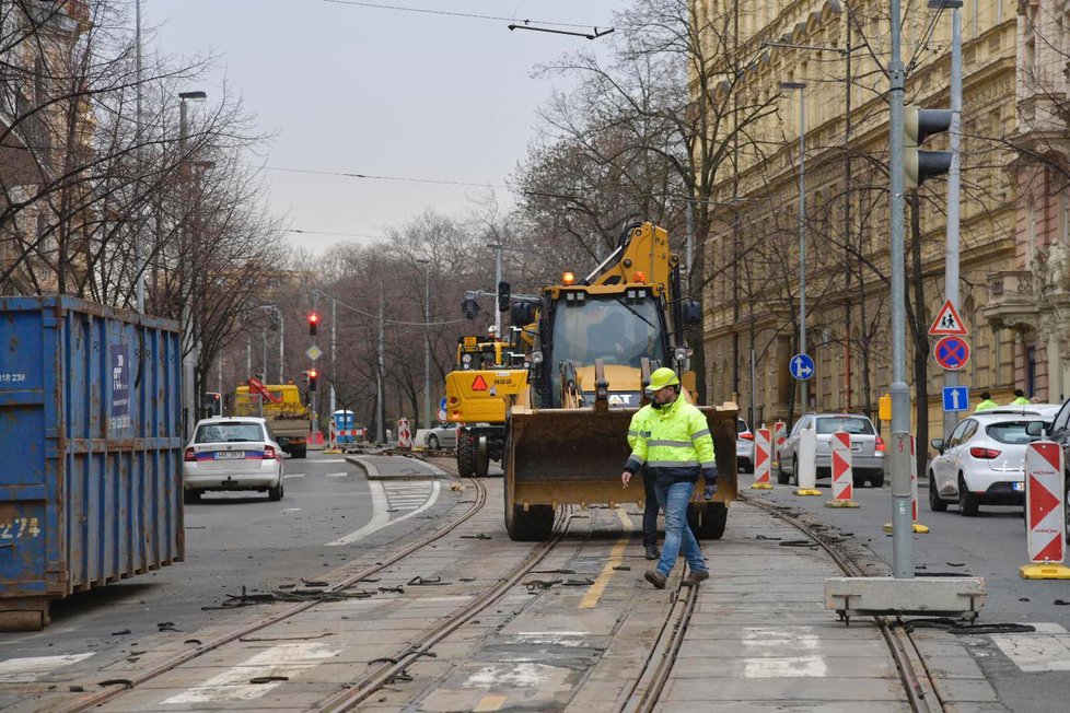 Začala rekonstrukce Vinohradské ulice.