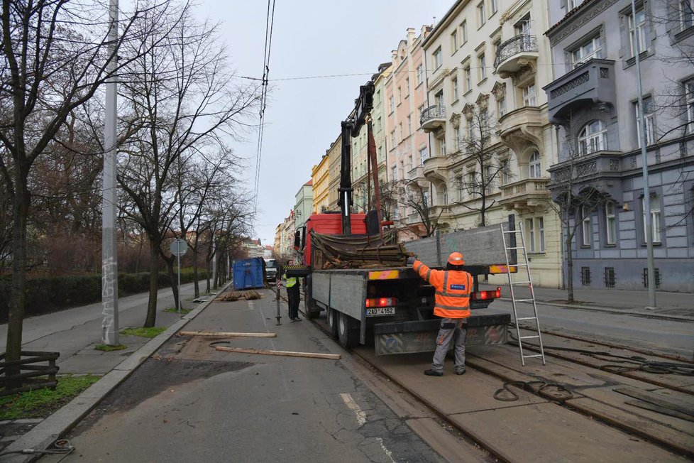 Začala rekonstrukce Vinohradské ulice.