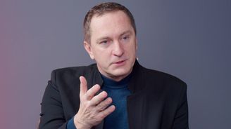 Užiteční idioti a přežvýkavci. Expert na korupci Ondráčka o lidech, kteří v politice kryjí záda oligarchům Užiteční idioti a přežvýkavci. Expert na korupci Ondráčka o lidech, kteří v politice kryjí záda oligarchům