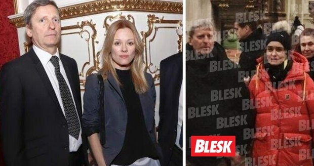 David Prachař za ruku v kostele se Sarah Haváčovou