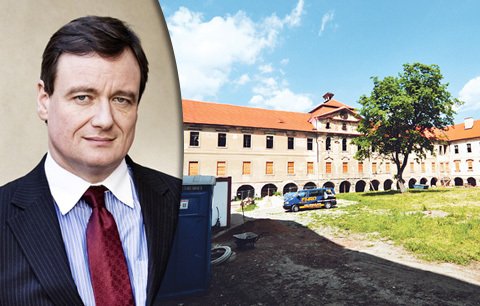 David Rath čelí obvinění z korupce kolem rekonstrukce Buštěhradského zámku