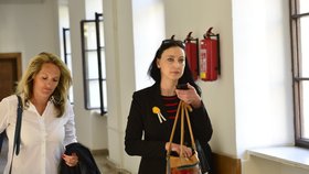 Další obviněná v kauze Rath: Podnikatelka Lucia Novanská (vpravo)