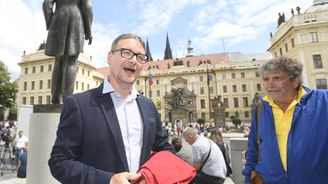 David Rath se přirovnal k Miladě Horákové a vytáhl červené trenky. Za jeho odsouzení prý může i Miloš Zeman