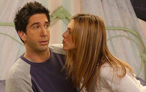 David Schwimmer slaví 50. narozeniny. Přejeme všechno nejlepší!