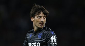 Fotbalista Silva při potyčce zranil ženu: Teď si vyslechl trest