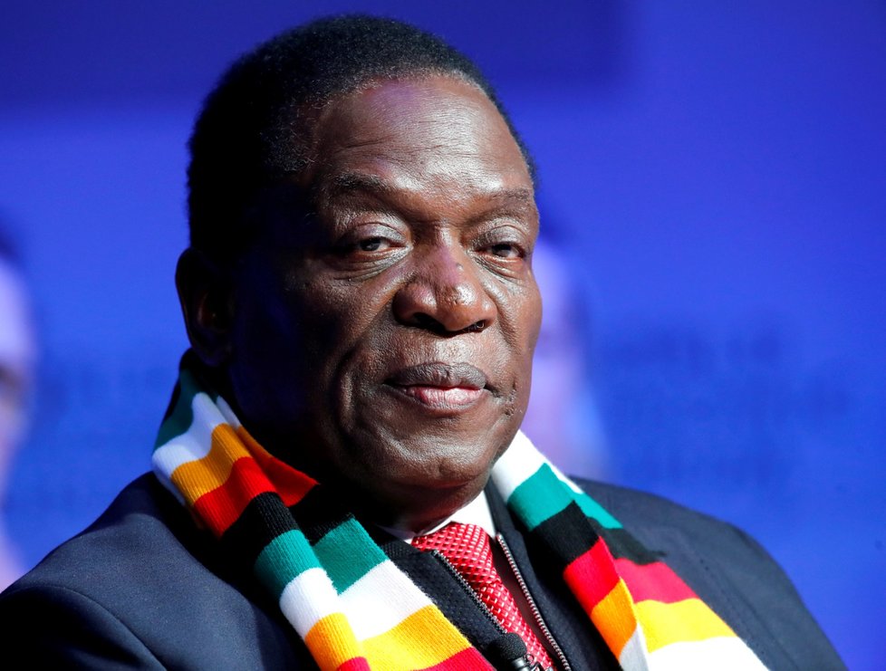 Prezident Zimbabwe Emmerson Mnangagwa na Světovém ekonomickém fóru v Davosu.