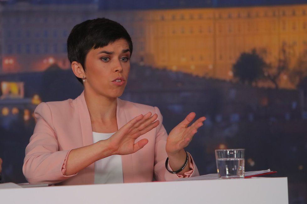 Debata Blesku o důchodech a sociálním systému: Olga Richterová (Piráti)