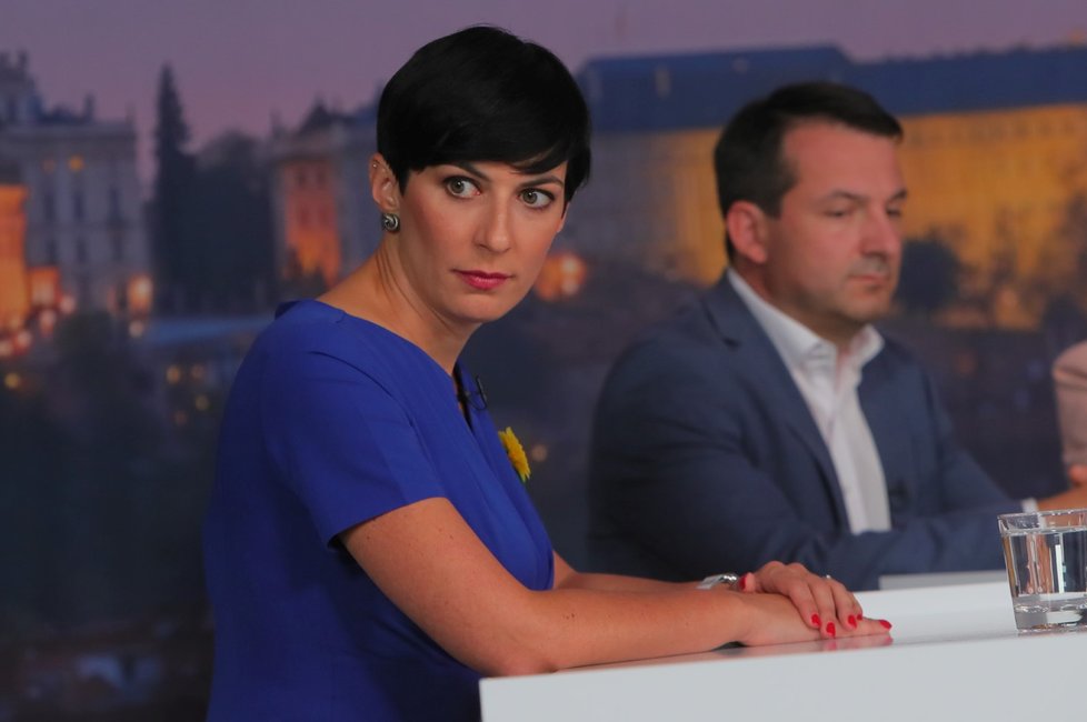 Debata Blesku o důchodech a sociálním systému: Markéta Pekarová Adamová (TOP 09) a Viktor Vojtko (STAN)