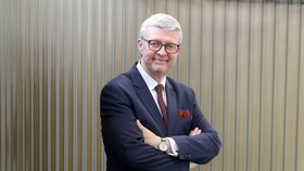 Karel Havlíček (ANO) v zákulisí debaty Blesku (září 2026)