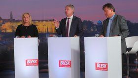Předvolební debata Blesku o daních a mzdách (16. 9. 2021): Zleva Alena Schillerová (za ANO), Roman Onderka (ČSSD), Jiří Dolejš (KSČM)