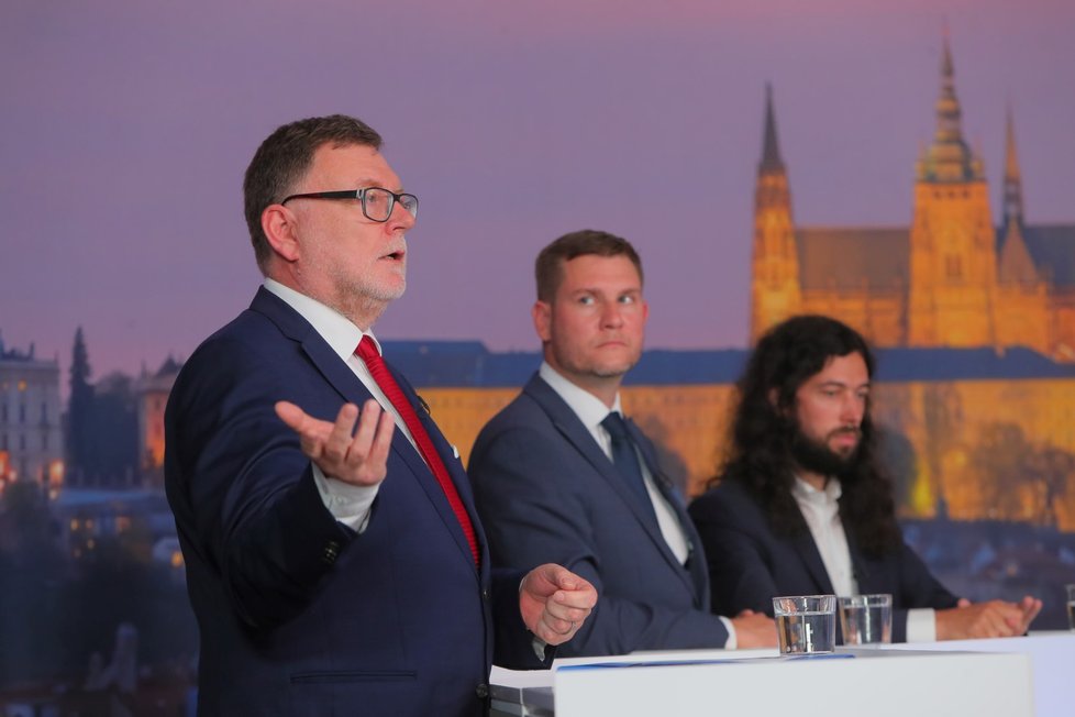 Předvolební debata Blesku o daních a mzdách (16. 9. 2021): Zleva Zbyněk Stajura (ODS), Petr Letocha (STAN) a Mikuláš Ferjenčík (Piráti)