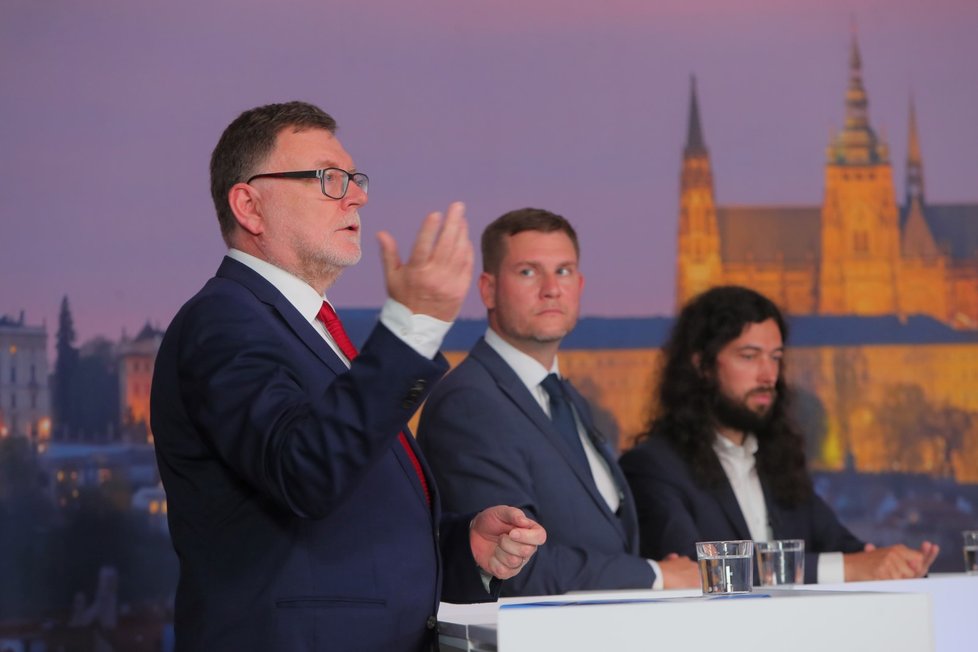 Předvolební debata Blesku o daních a mzdách (16. 9. 2021): Zleva Zbyněk Stajura (ODS), Petr Letocha (STAN) a Mikuláš Ferjenčík (Piráti)