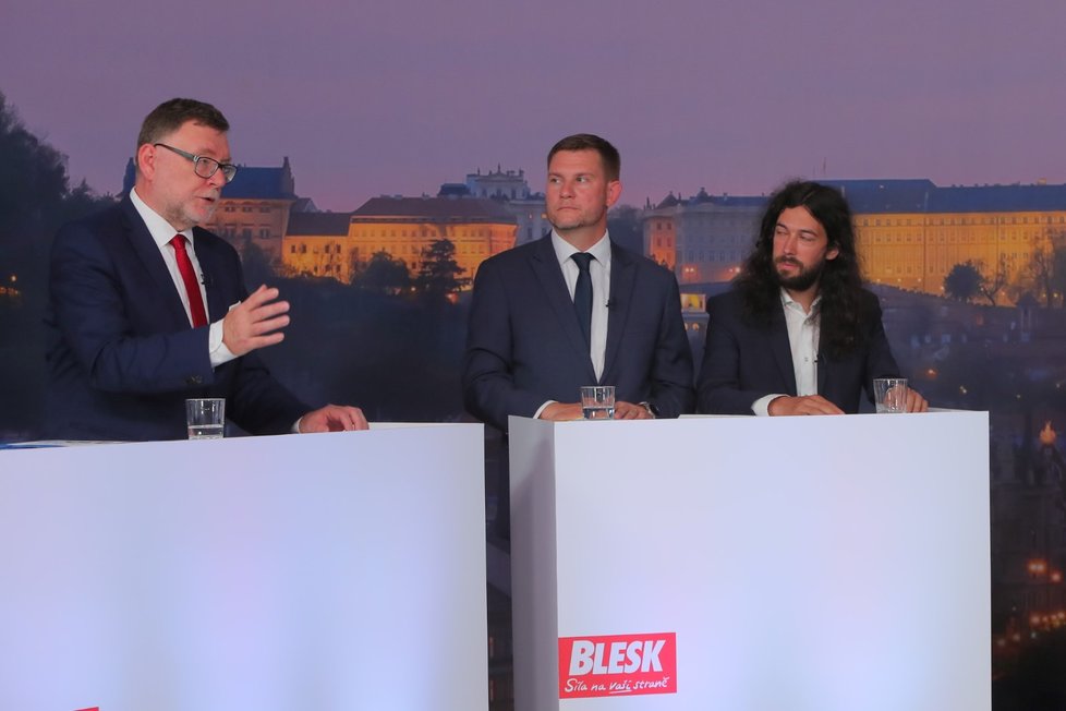 Předvolební debata Blesku o daních a mzdách (16. 9. 2021): Zleva Zbyněk Stajura (ODS), Petr Letocha (STAN) a Mikuláš Ferjenčík (Piráti)