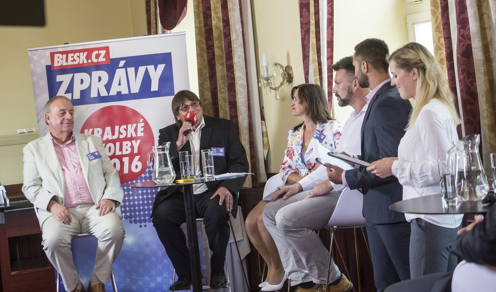 Kandidáti na hejtmana Jihočeského kraje debatovali s Bleskem v Českých Budějovicích