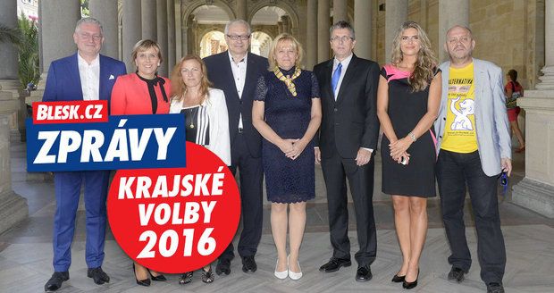 Vyhrůžky smrtí, nařčení z pedofilie, trafiky. Politici z Varů o škraloupech