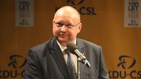 Jan Bartošek během pražské debaty kandidátů na šéfa KDU-ČSL v divadle Minor (25. 2. 2019)