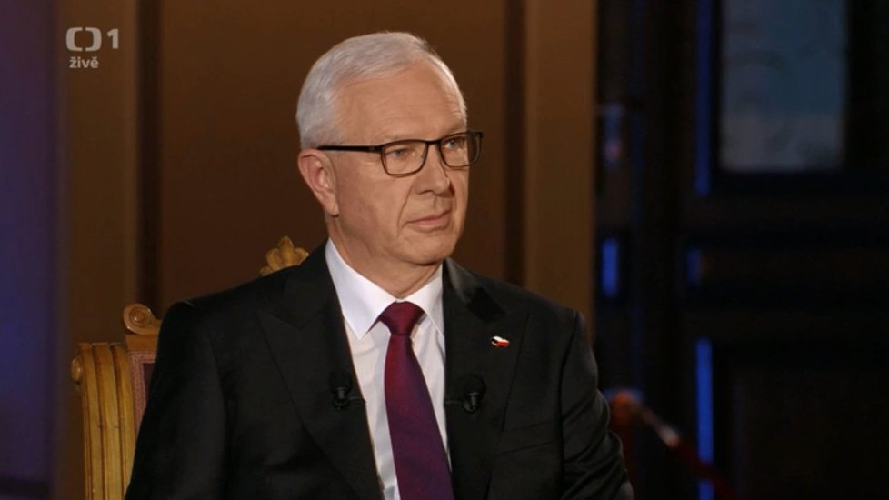 Ve čtvrteční debatě prezidentských kandidátů v České televizi zaznělo celkem 90 faktických tvrzení, více nepravdivých výroků pronesl současný prezident Miloš Zeman.