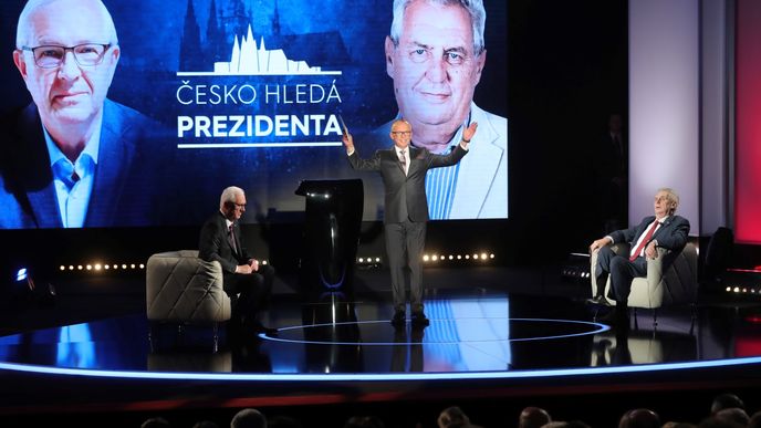 Debata prezidentských kandidátů na Primě. Podle Drahošové televize atmosféru v sále karlínského divadla nezvládla.
