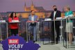 Debata Blesku o penzích a sociálních službách (29. 9. 2020): Zleva Jaroslava Němcová (ANO), moderátor Jakub Veinlich, Rudolf Špoták (Piráti), Michaela Blahová (KDU-ČSL)