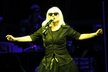 Debbie Harry vystupuje s Blondie i dnes