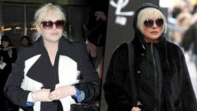 Fotografové chtěli vyfotit Lohan, ale místo ní vyfotili Debbie Harry..Byly k nerozeznání