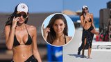 Ani gram tuku?! Sexy hvězda internetu Debbie předvedla vymakanou figuru