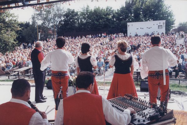 Nejpopulárnější česká dechovka odehrála během padesátileté existence na 7500 koncertů.