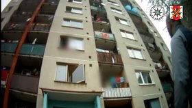 Policisté v Děčíně dopadli sedmadvacetiletého muže, který prchal před zákonem. Před policisty se snažil utéci slezením po balkonech dolů.