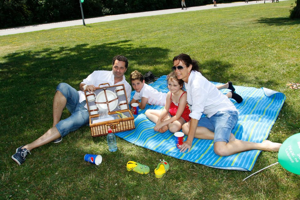 V horku není nic lepšího, než piknik v parku