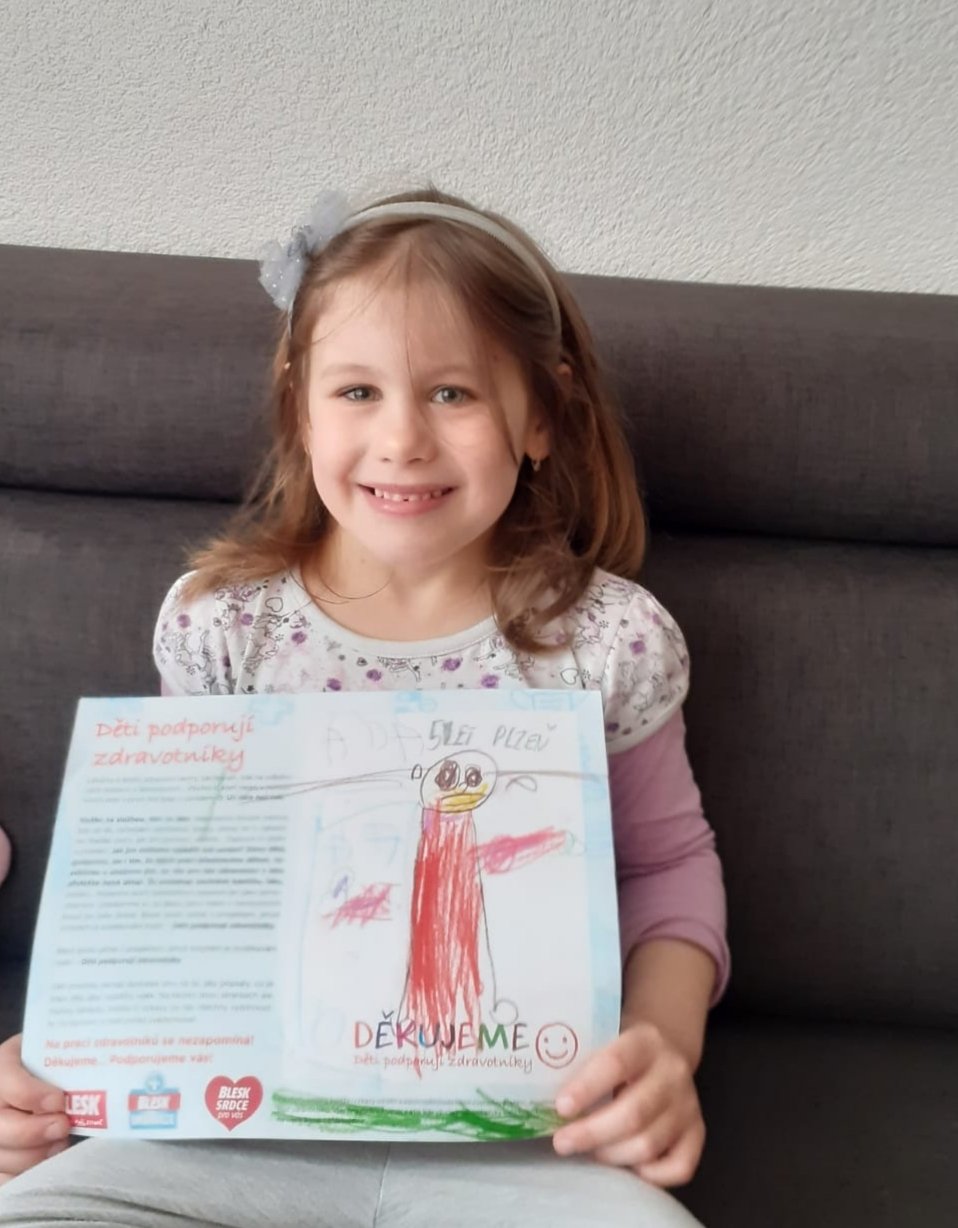 Adélka, 5 let, Plzeň: Děkuji všem, že nám pomáháte.