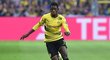 Francouzský záložník Ousmane Dembélé přestupuje z Dortmundu do Barcelony za 105 milionů eur
