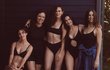 Demi Moore se svými dcerami v nové kampani plavek