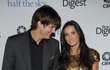 Demi Moore a Ashton Kutcher v roce 2009. Rozvod přišel o čtyři roky později