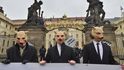 Demonstrace na Pražském hradě proti Miloši Zemanovi a udělení milosti Miloši Balákovi