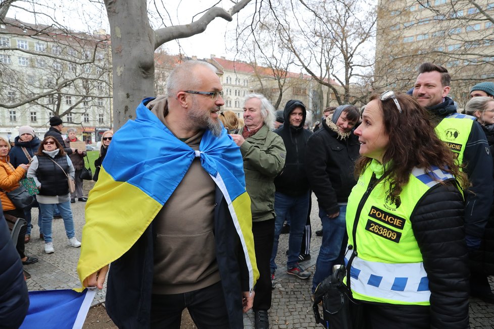 Demostrace za odstoupení děkana VŠE Miroslva Ševčíka. (15. březen 2023)